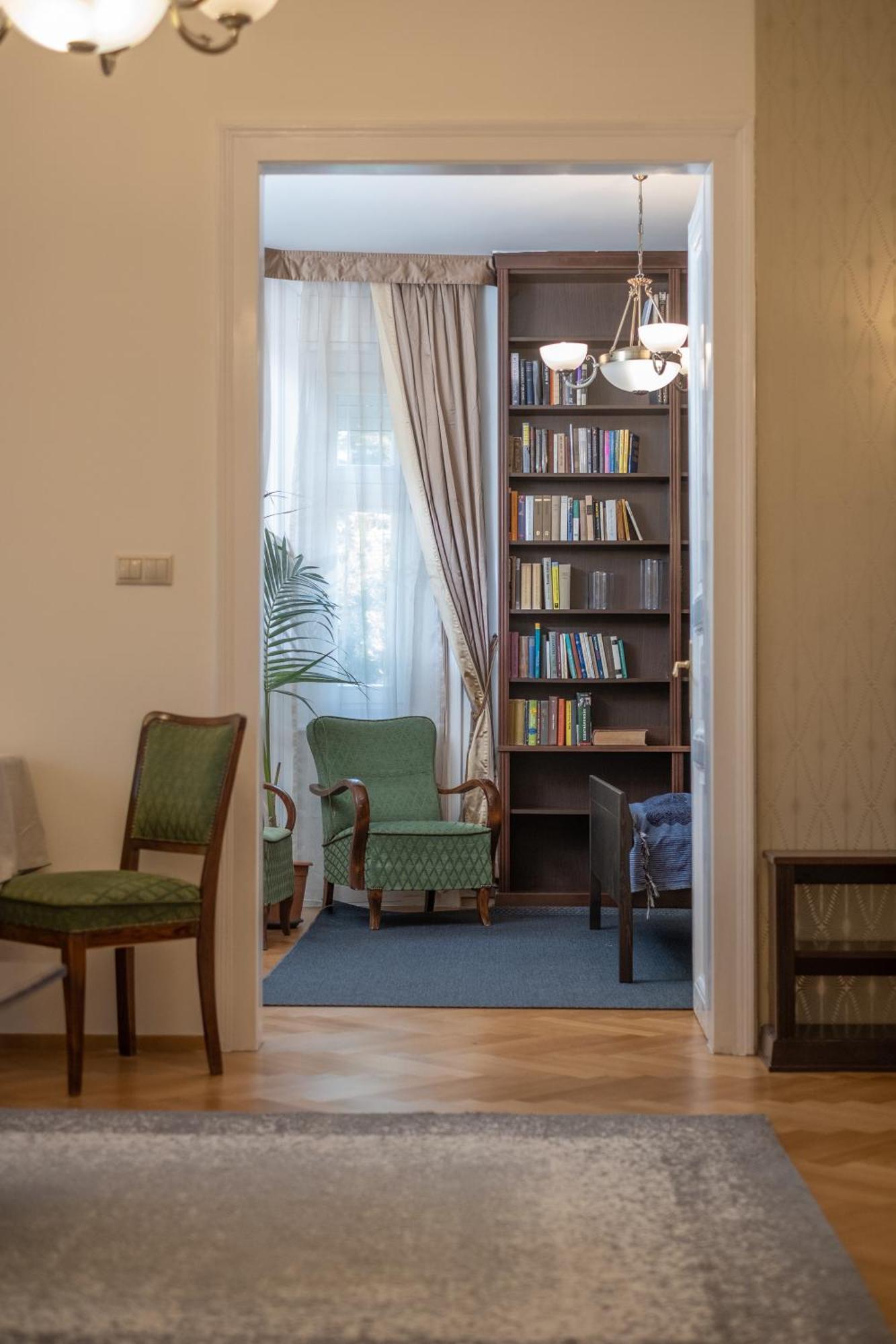 Giovanni'S Airport House Budapeszt Zewnętrze zdjęcie