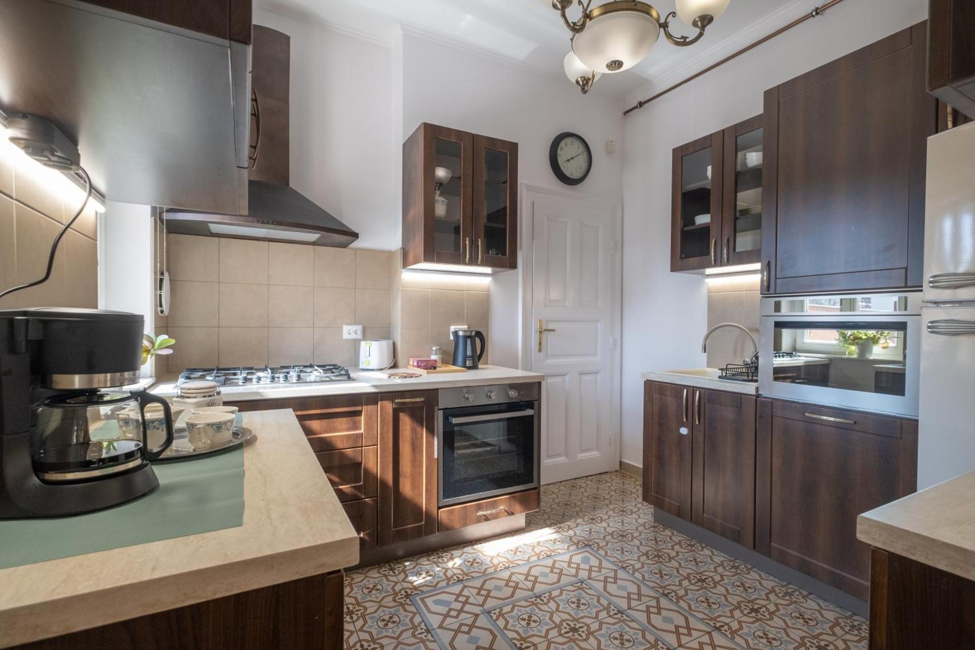 Giovanni'S Airport House Budapeszt Zewnętrze zdjęcie
