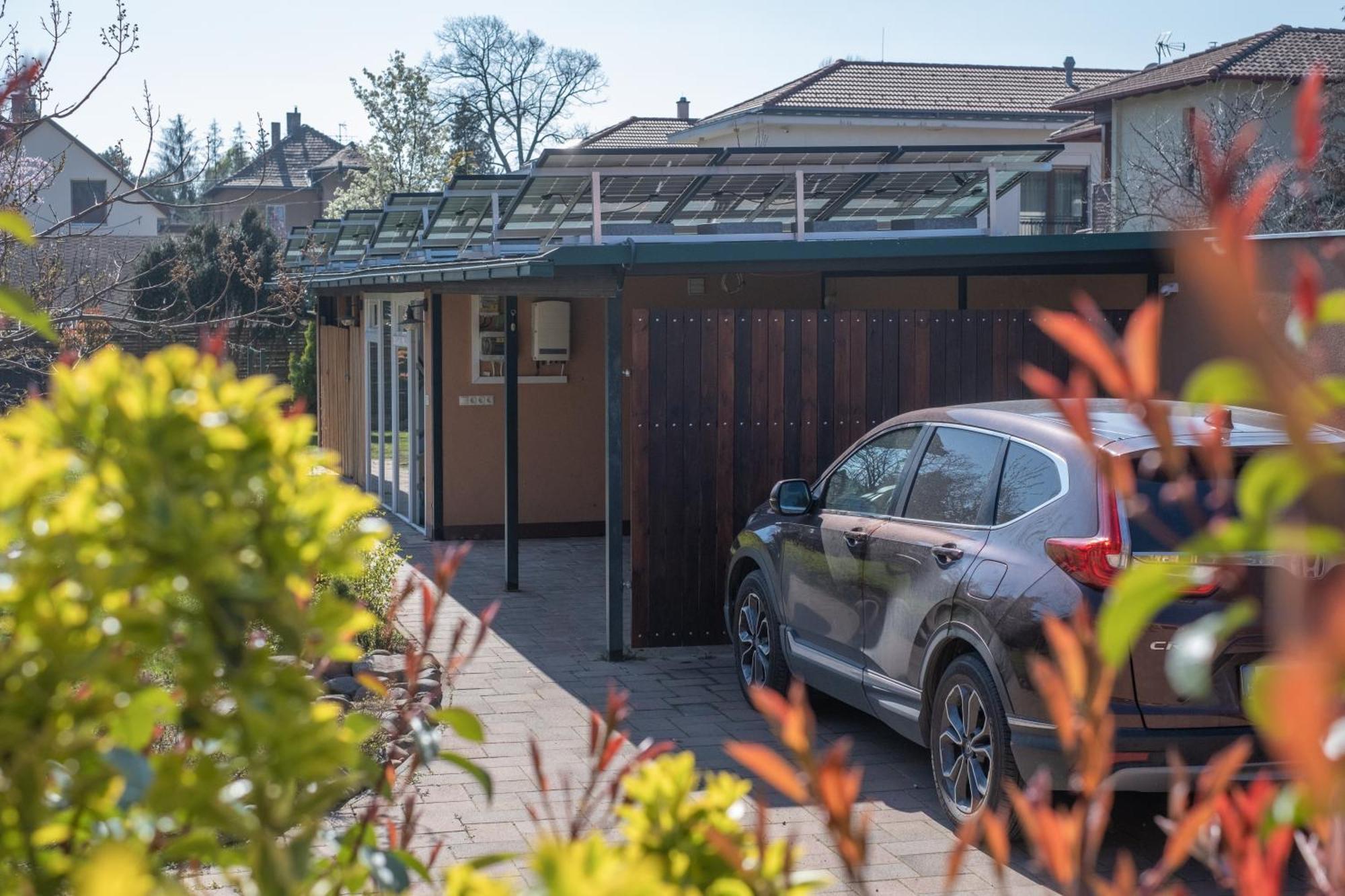 Giovanni'S Airport House Budapeszt Zewnętrze zdjęcie